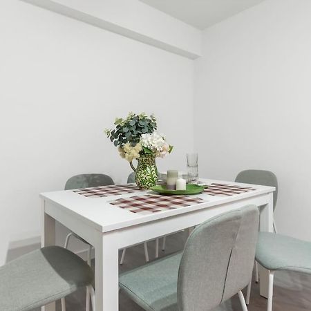 Apartamento Marques De Urquijo Gijón Exteriör bild