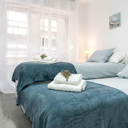 Apartamento Marques De Urquijo Gijón Exteriör bild