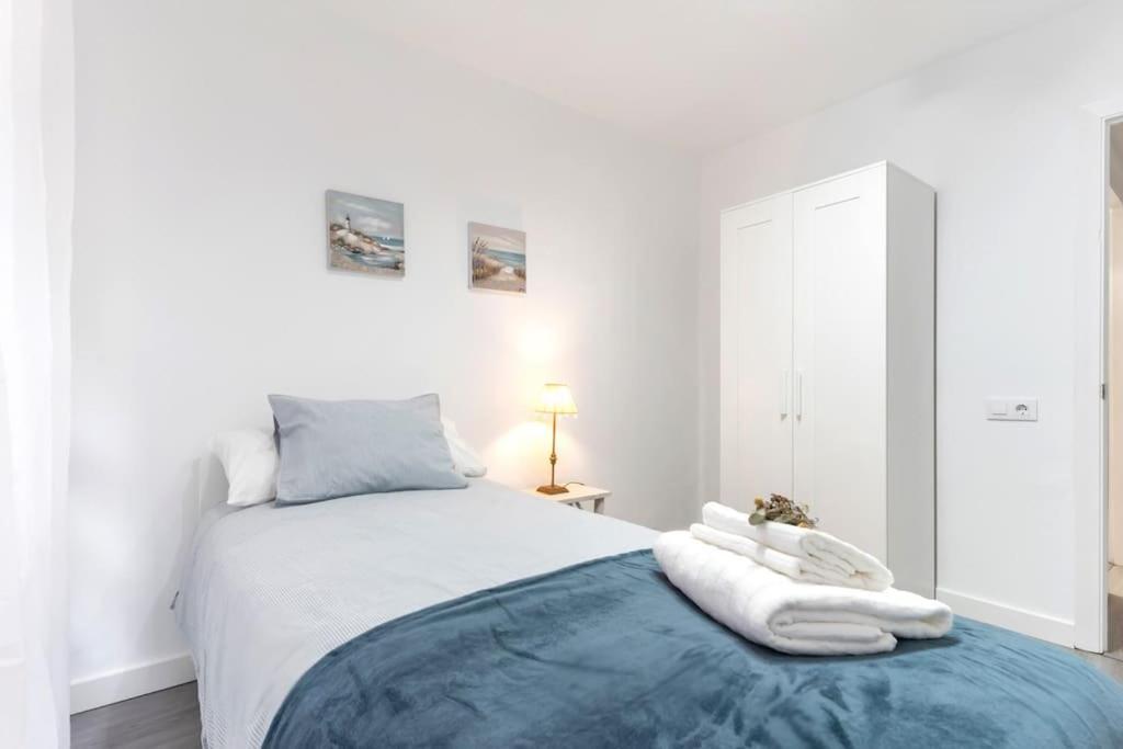 Apartamento Marques De Urquijo Gijón Exteriör bild
