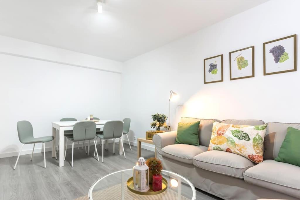 Apartamento Marques De Urquijo Gijón Exteriör bild
