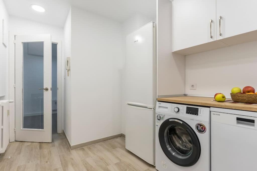 Apartamento Marques De Urquijo Gijón Exteriör bild